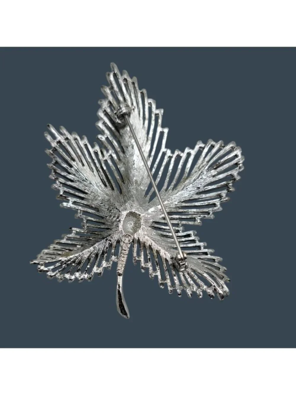Vintage Sarah Coventry Large Maple Leaf Brooch Pin Open Metal Work Silver Tone